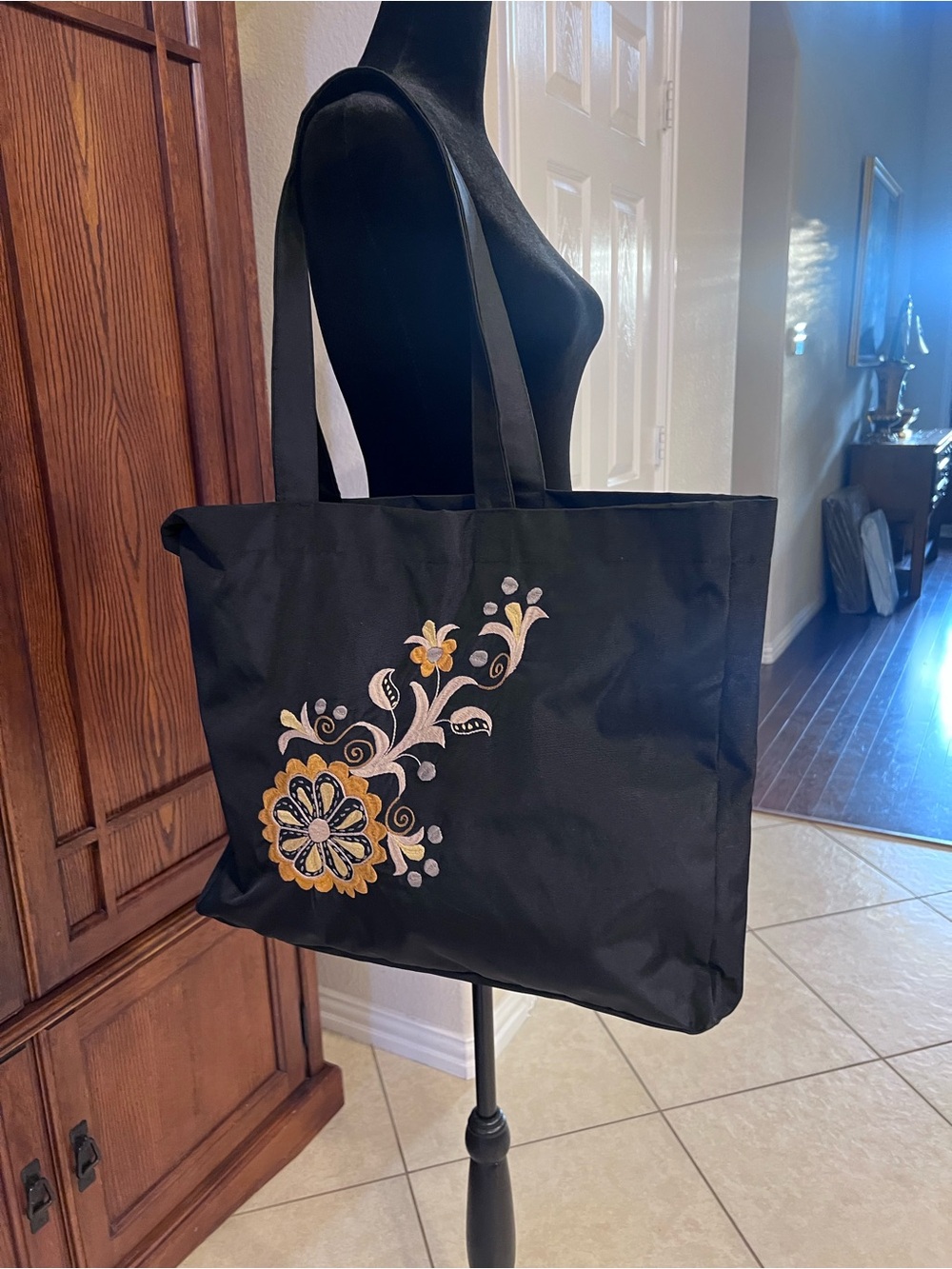 Black Canvas Shoulder Tote Bag Embroidered Yellow Gold Floral Vine Boho Classic